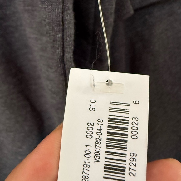 NWT Old Navy French Terry Ruffle Sleeve Sweatshirt Size Medium - Picture 3 of 4